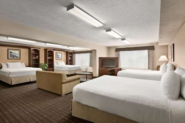  - Days Inn & Suites Moncton