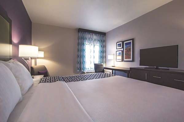  - La Quinta Inn & Suites Pampa