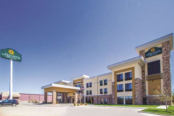 Exterior view - La Quinta Inn & Suites Pampa