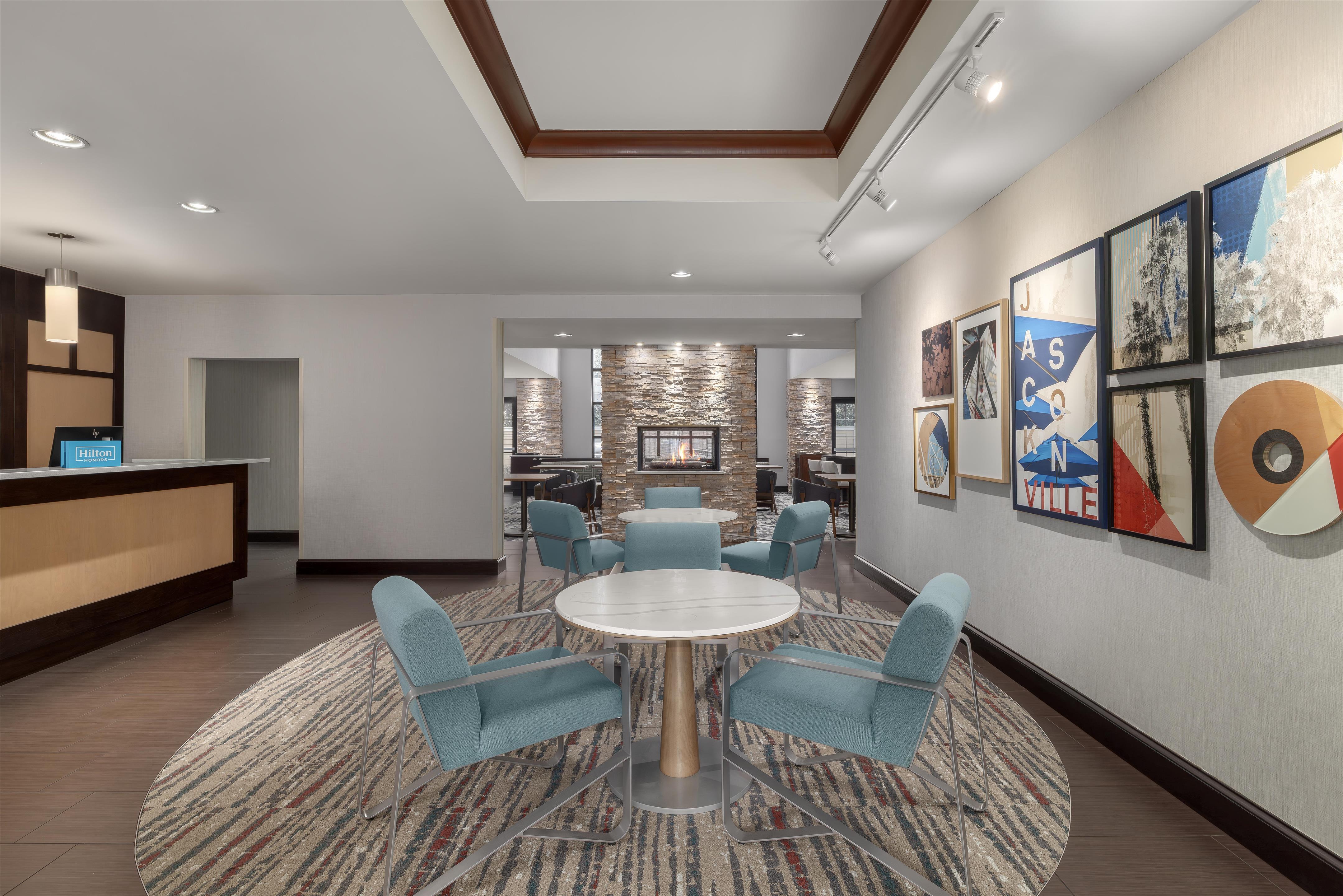 Lobby | Homewood Suites by Hilton Jacksonville Deerwood Park