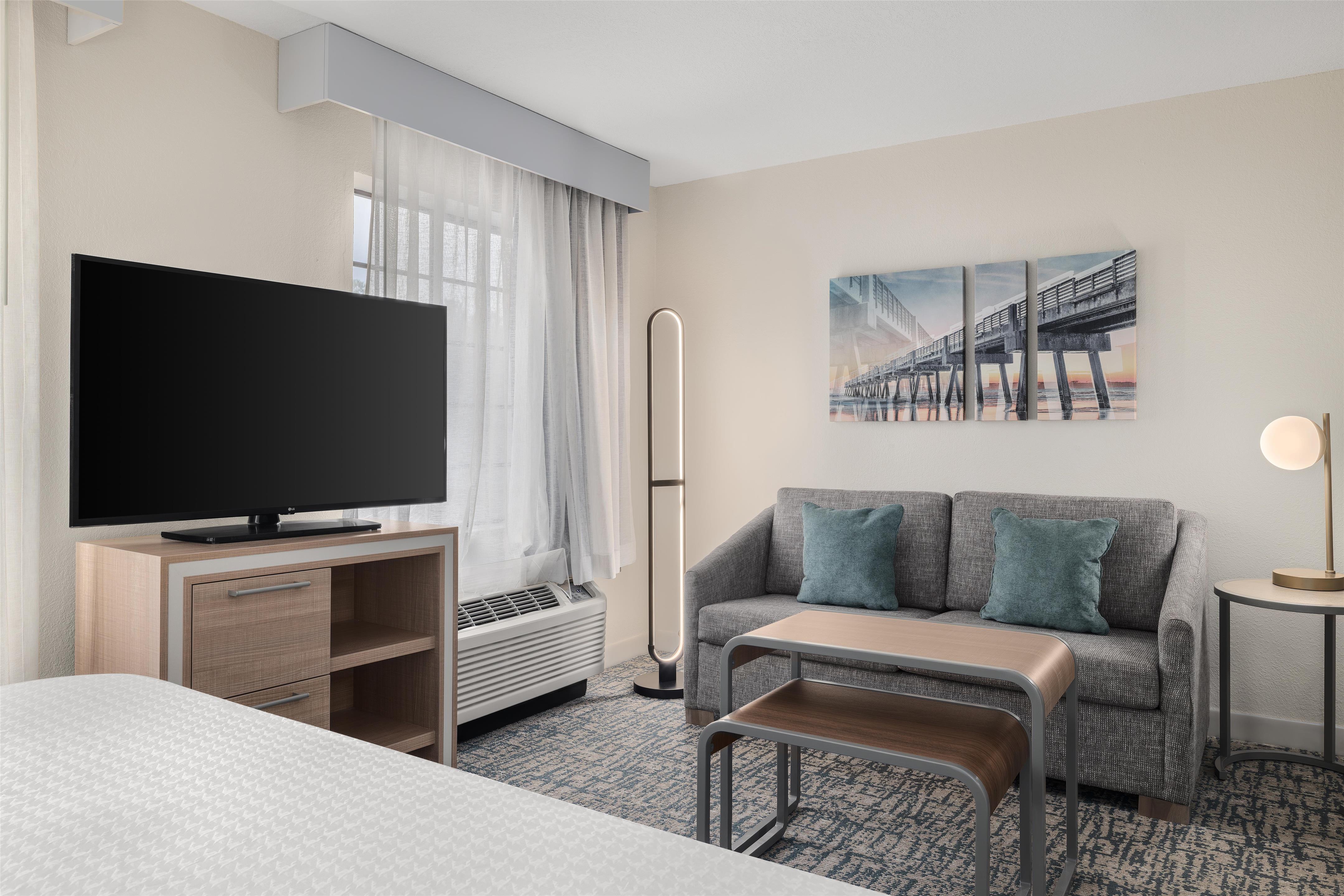 Guest room