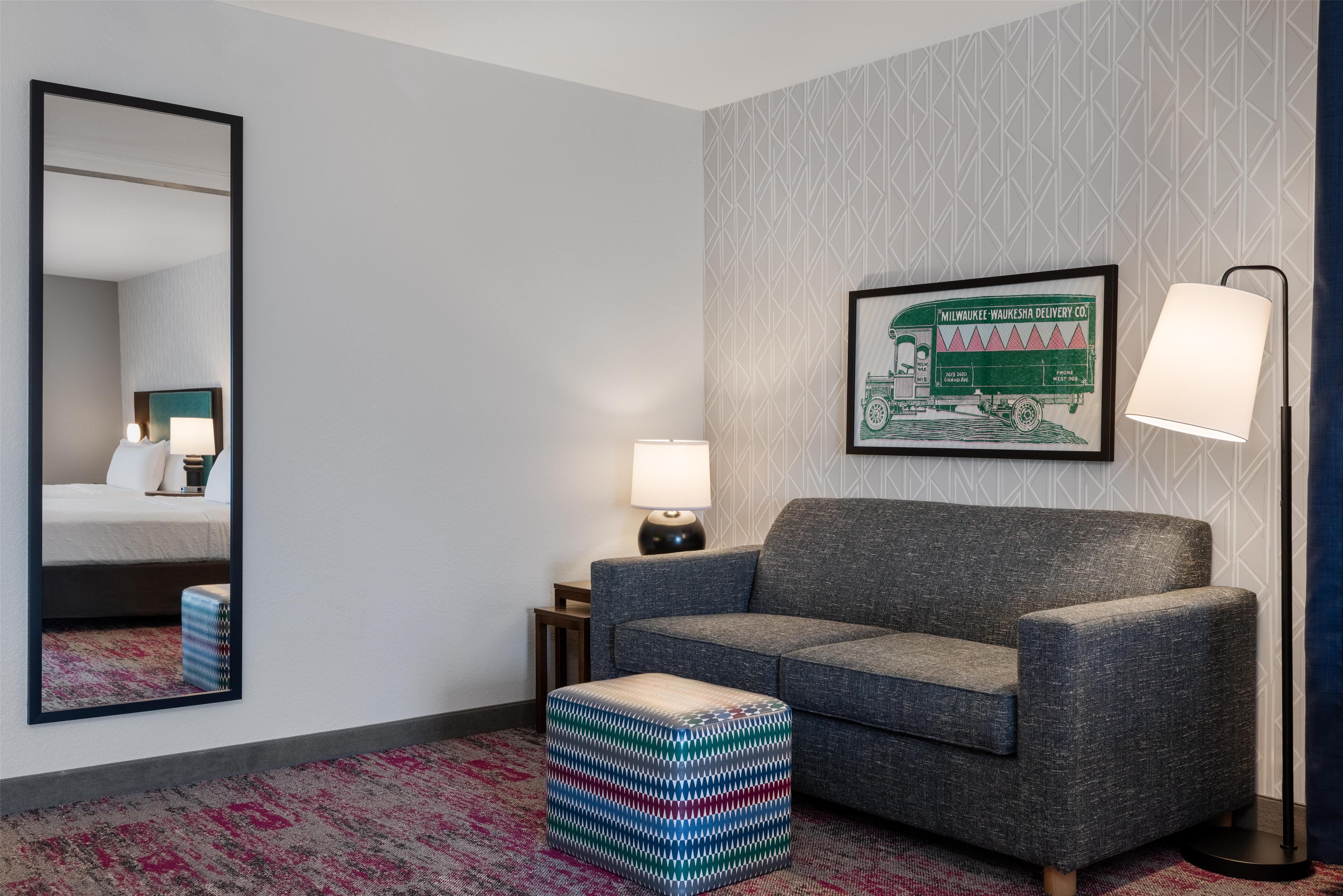 Guest room