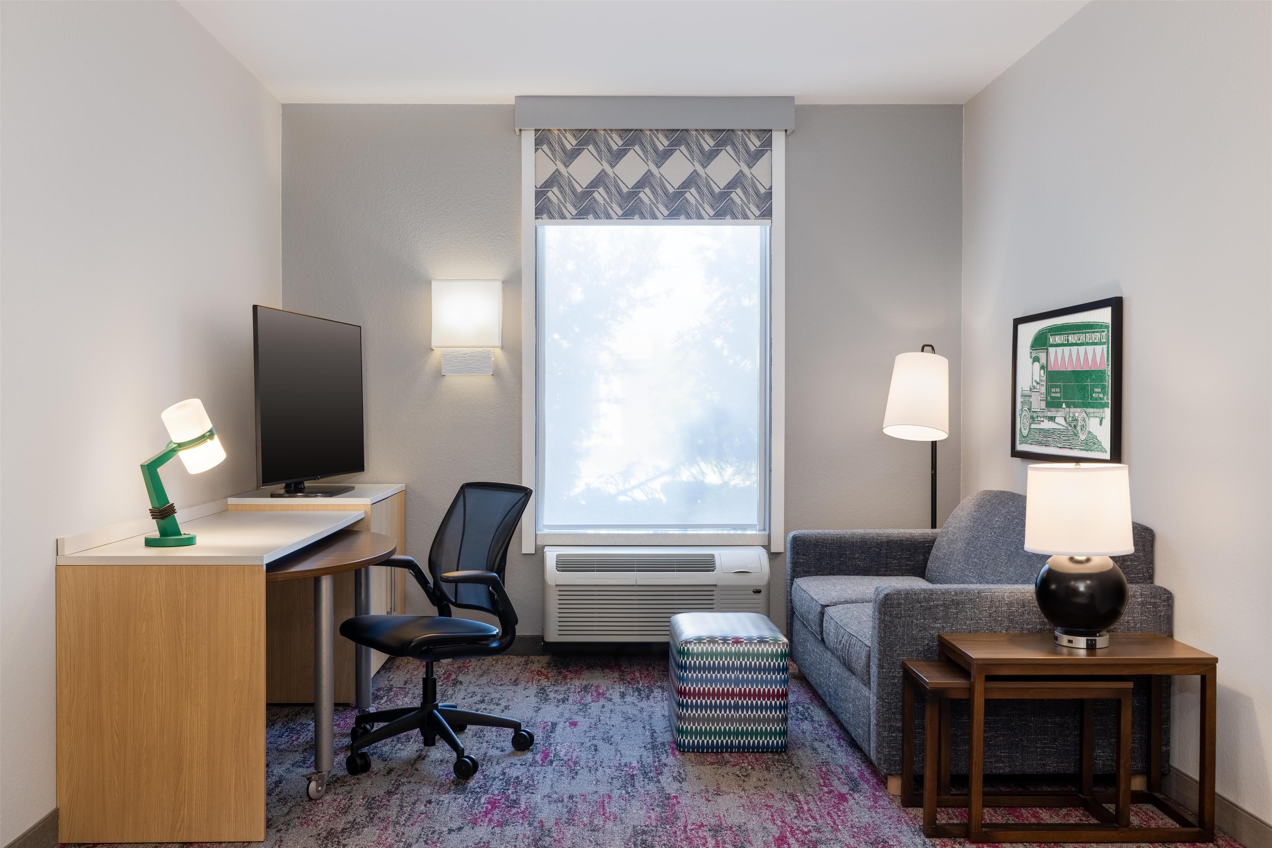 Guest room