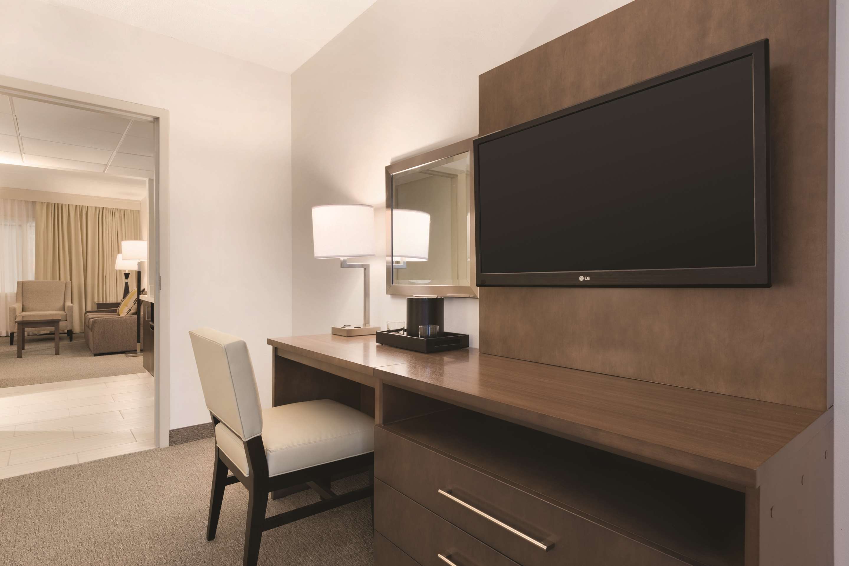 Guest room