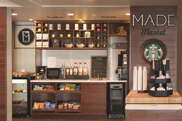 Restaurant - DoubleTree by Hilton Hotel Harbourwalk Racine