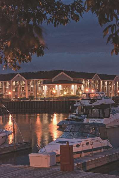 Exterior view - DoubleTree by Hilton Hotel Harbourwalk Racine