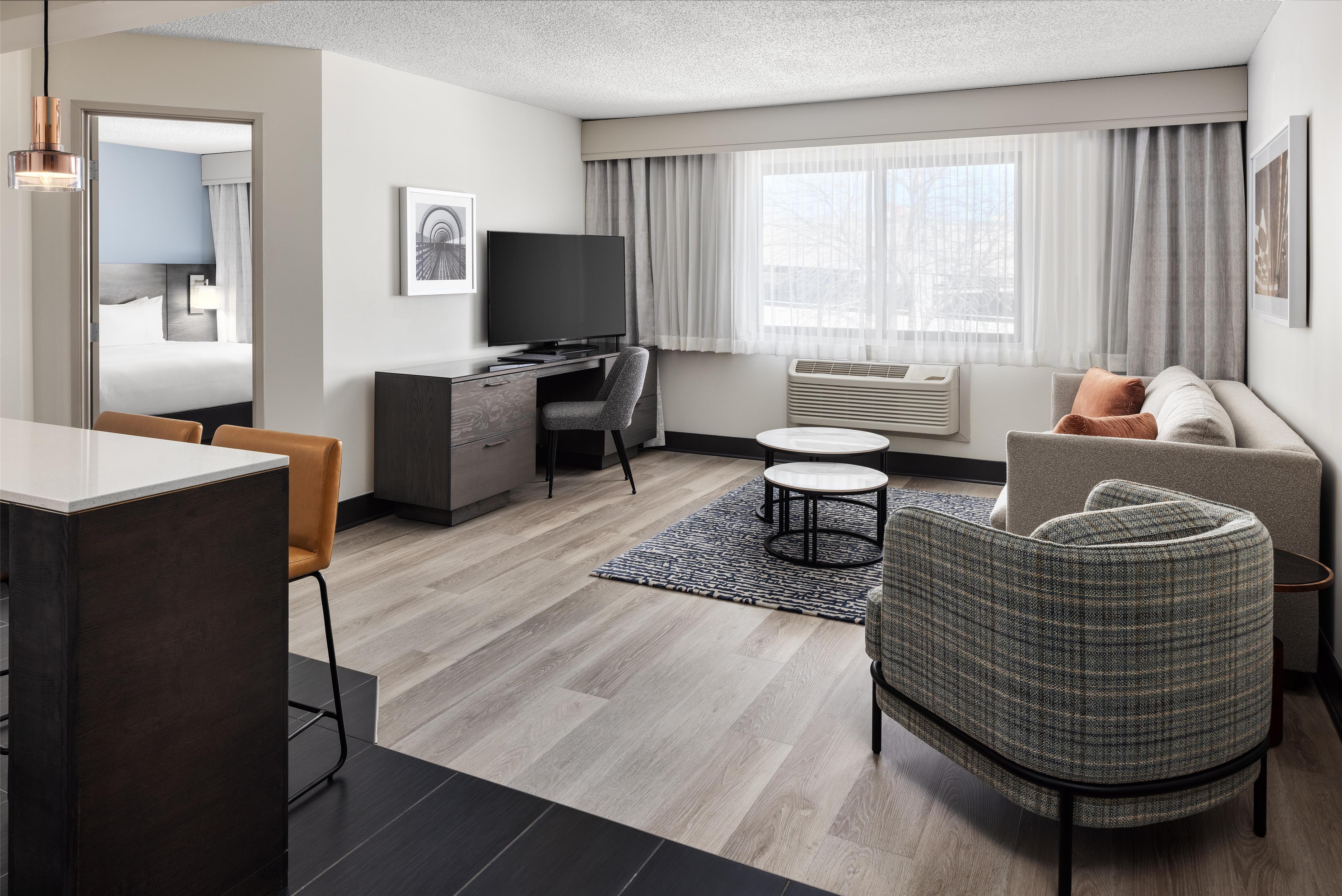 Guest room
