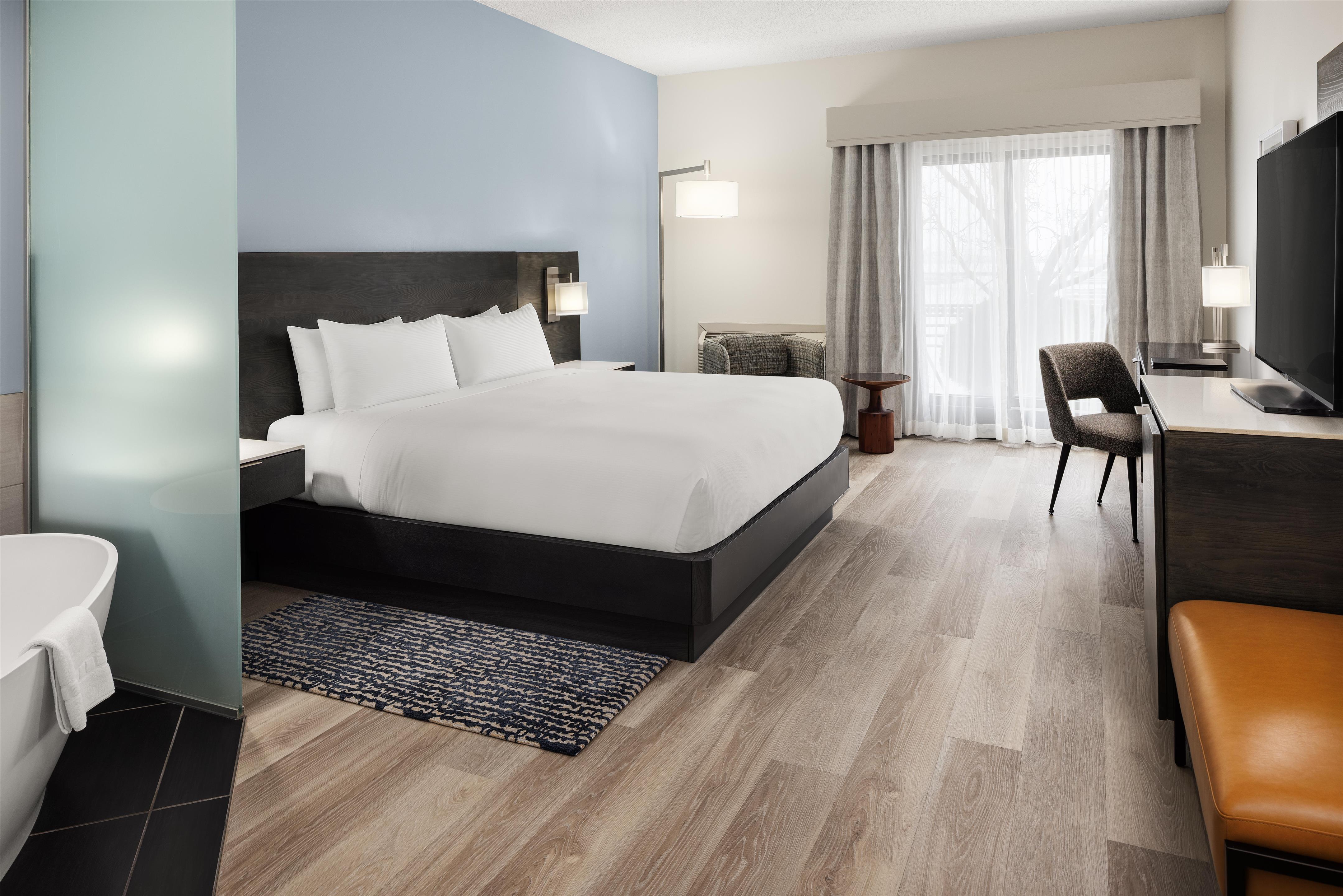 Guest room