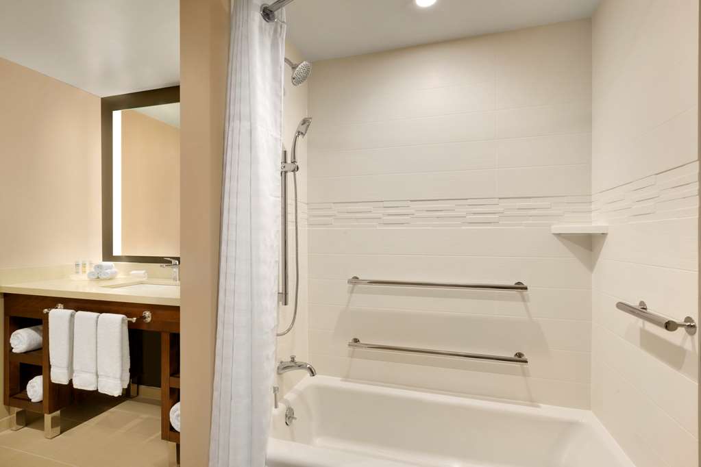 Homewood Suites by Hilton Augusta Room Type - 1KG ACC RI SHWR STUDIO NSM
