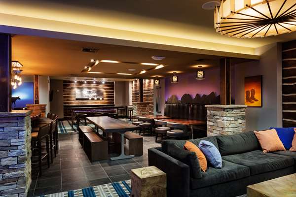Bar - DoubleTree by Hilton Hotel Downtown Billings
