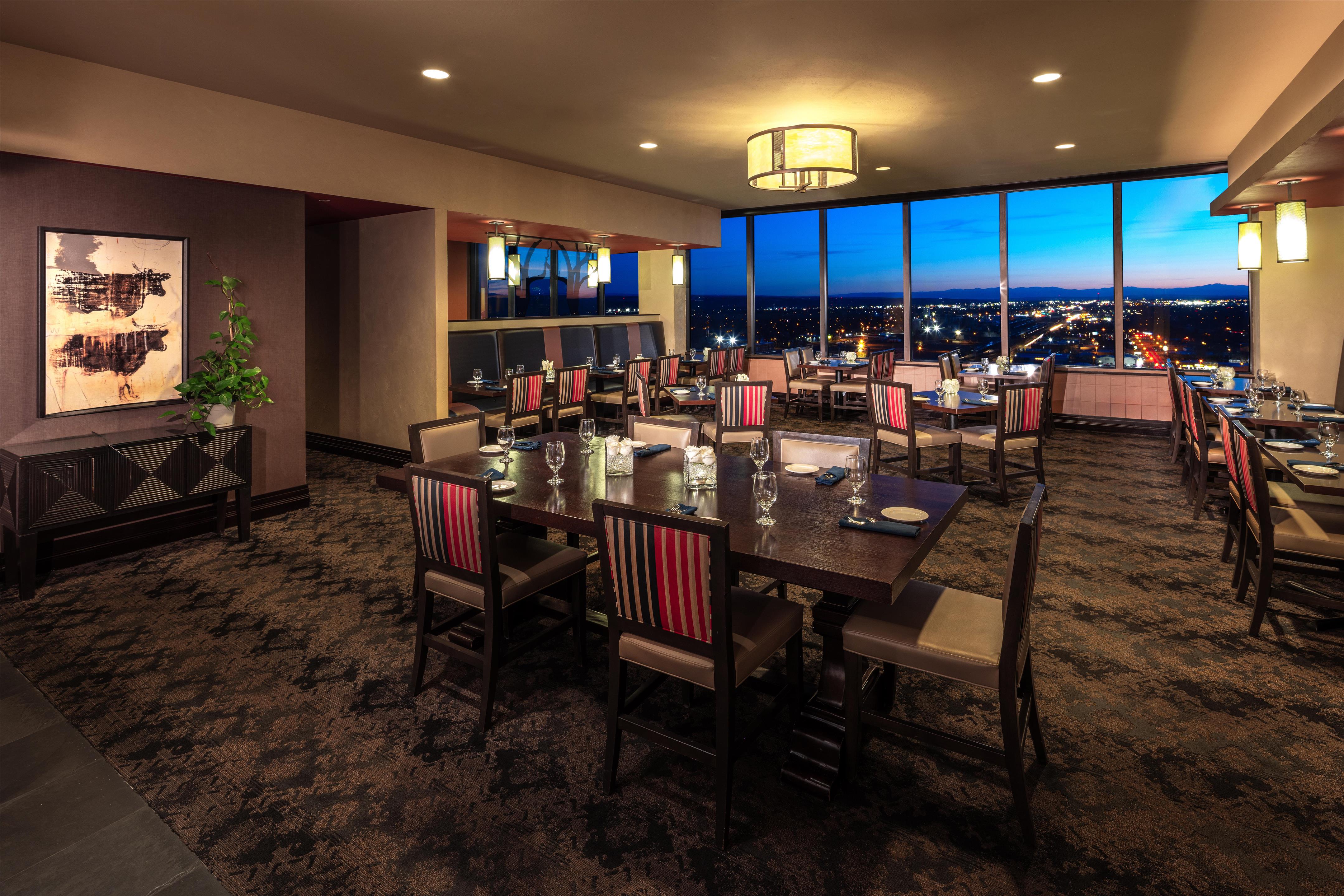 Restaurant | DoubleTree by Hilton Hotel Billings