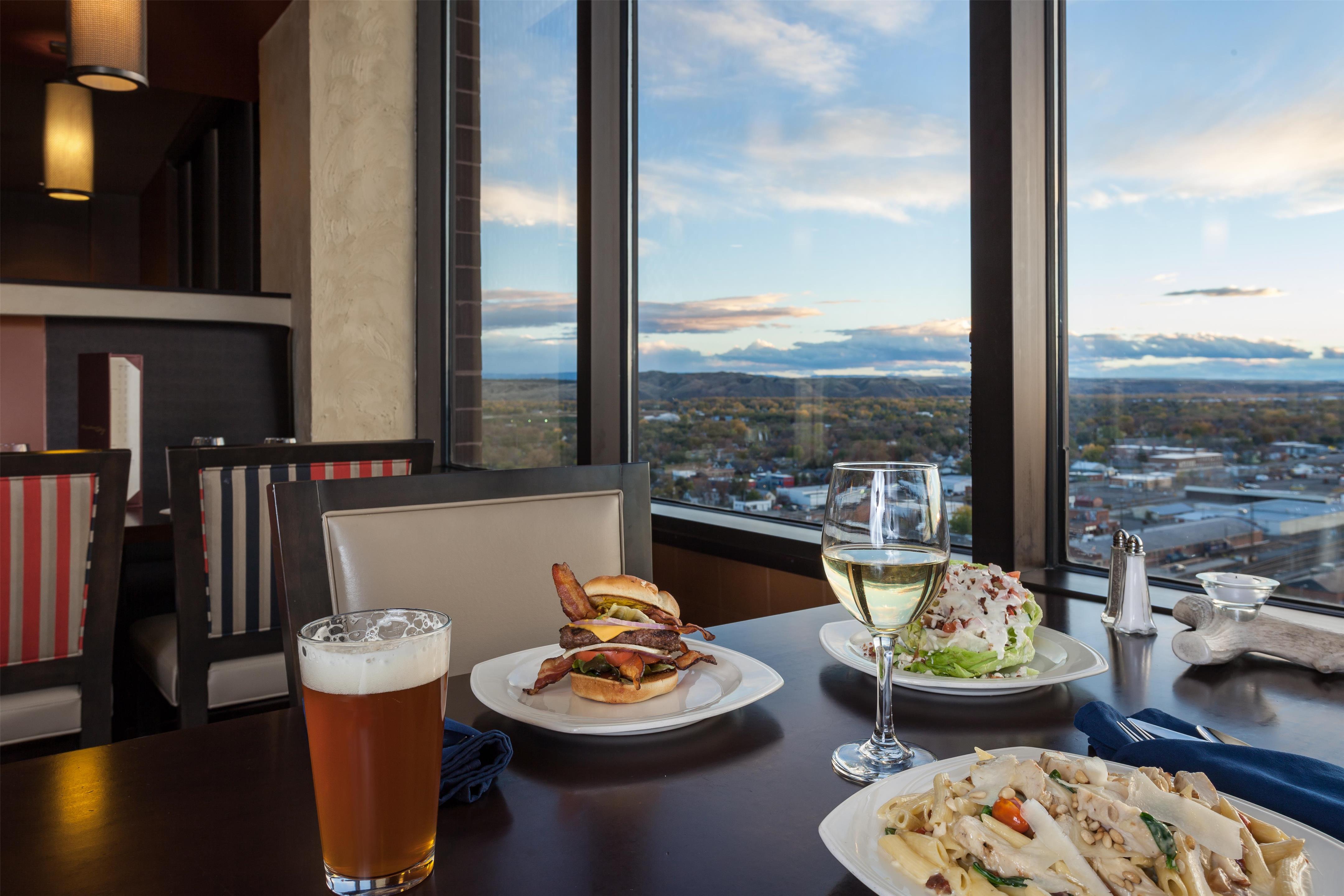 Restaurant | DoubleTree by Hilton Hotel Billings