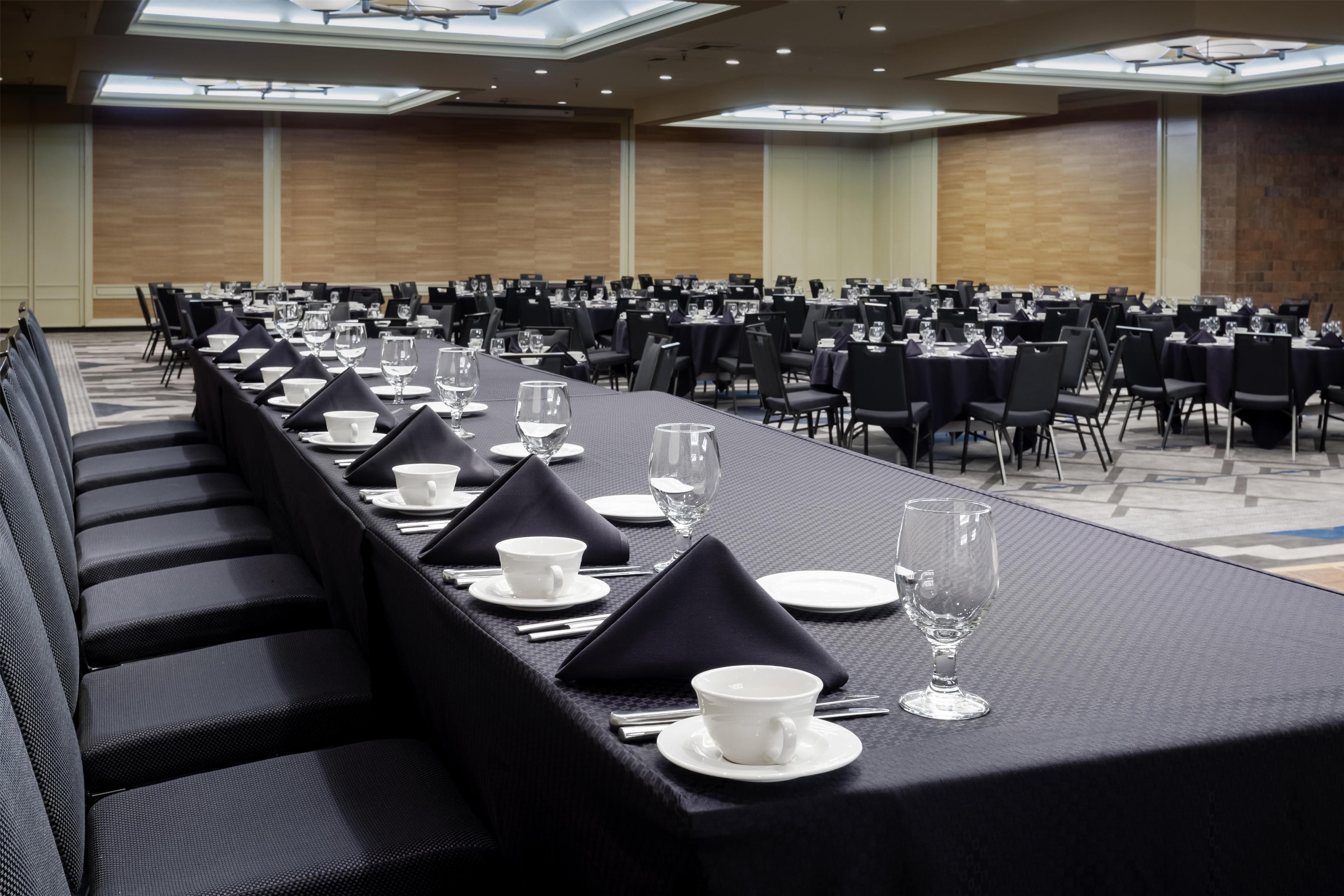 Meeting Room | DoubleTree by Hilton Hotel Billings