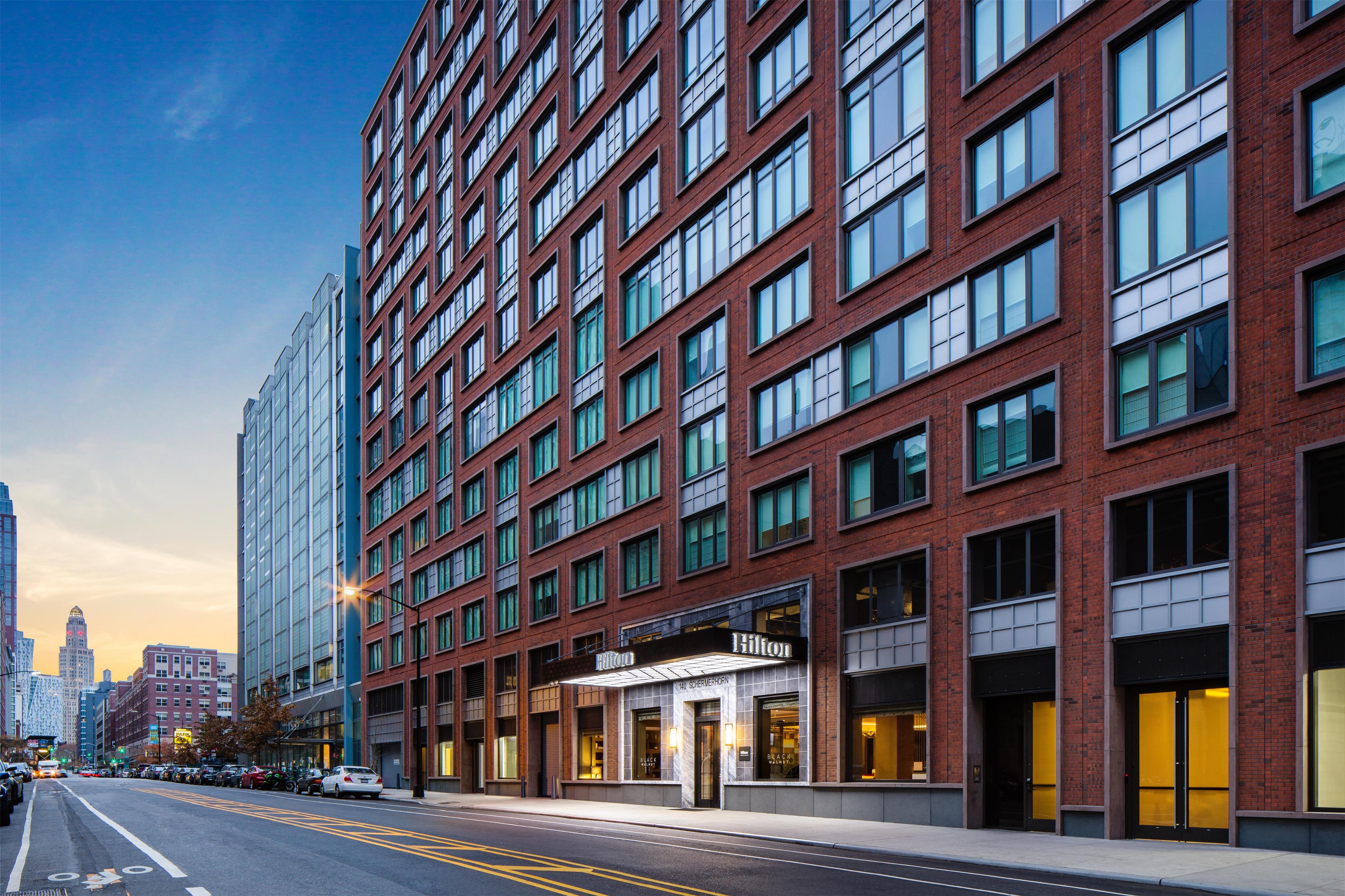 Exterior | Hilton Brooklyn New York