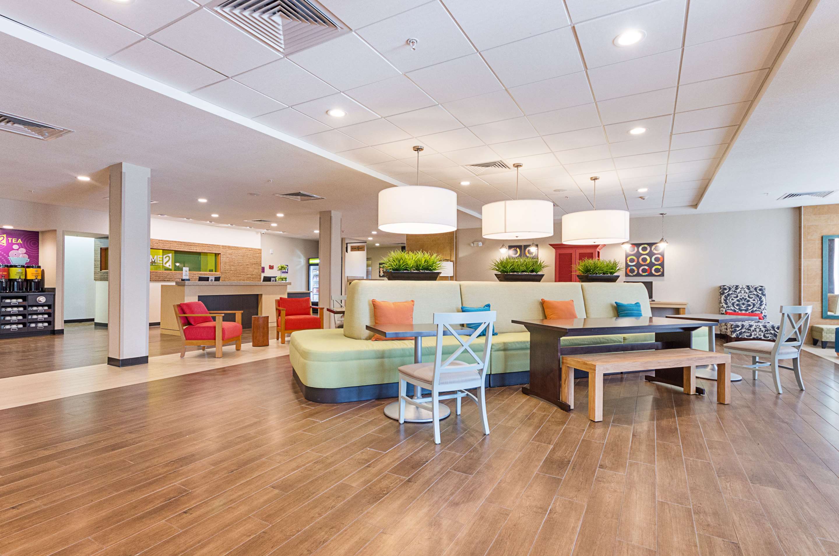 Reception | Home 2 Suites by Hilton - Yukon
