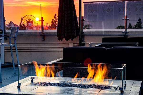  - Grand Legacy at the Park Resort Anaheim - I-5, Exit 110