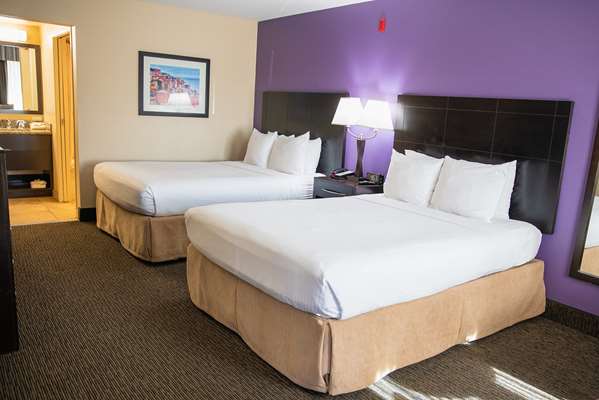  - Grand Legacy at the Park Resort Anaheim - I-5, Exit 110