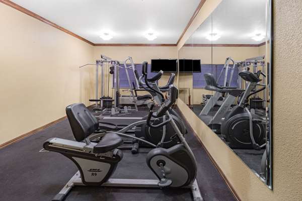 Fitness/ Exercise Room - Baymont Inn & Suites Cuero