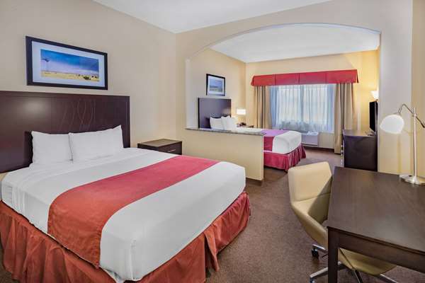  - Baymont Inn & Suites Cuero