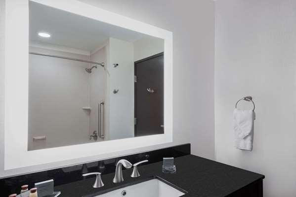  - Wingate by Wyndham Johnstown - I-25, Exit 257