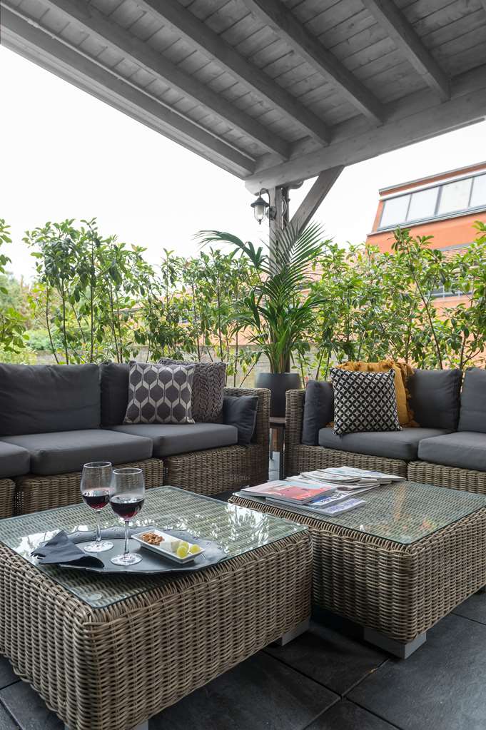 Executive Suite Hotel
