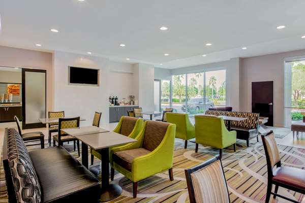  - La Quinta Inn & Suites Convention Center McAllen