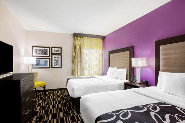 Suite - La Quinta Inn & Suites Convention Center McAllen
