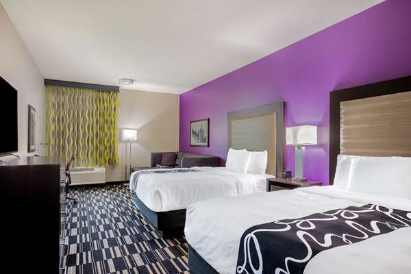 Suite - La Quinta Inn & Suites Convention Center McAllen