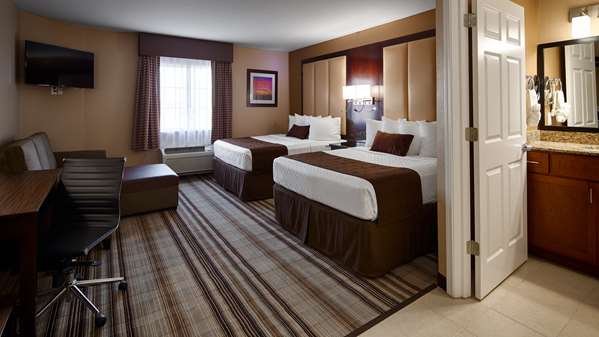  - Best Western Plus Crawfordville Hotel - I-74, Exit 34