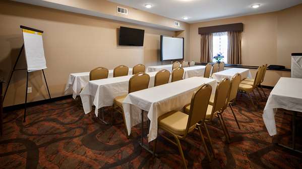  - Best Western Plus Crawfordville Hotel - I-74, Exit 34