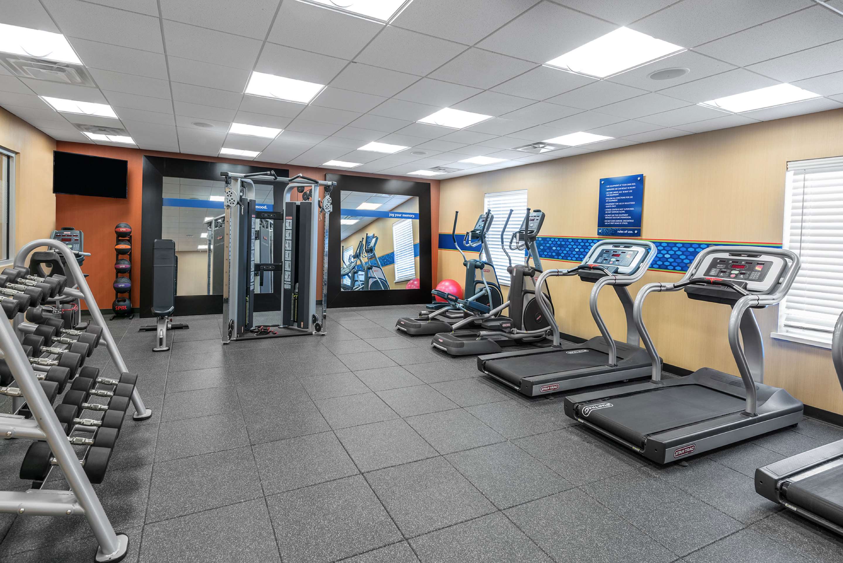 Health club fitness center gym | Hampton Inn & Suites San Antonio Brooks City Base, TX
