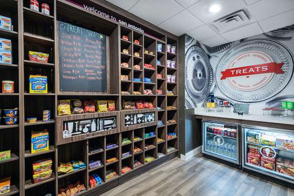 Restaurant - Hampton Inn & Suites Brooks City Base San Antonio