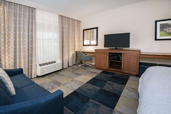  - Hampton Inn & Suites Brooks City Base San Antonio
