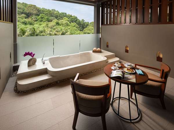 Premier Room, Whirlpool Bath, 1 King Bed