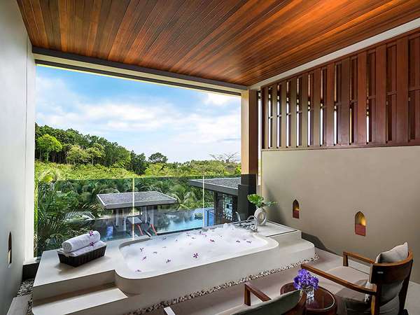 Premier Room, Whirlpool Bath, 1 King Bed