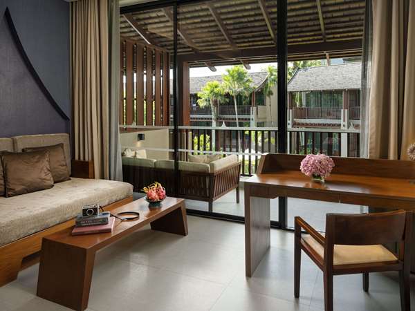 Deluxe Room, Garden View, 1 King Bed & 1 Sofa Bed
