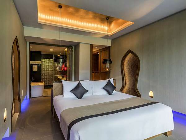 Premier Room, Whirlpool Bath, 1 King Bed