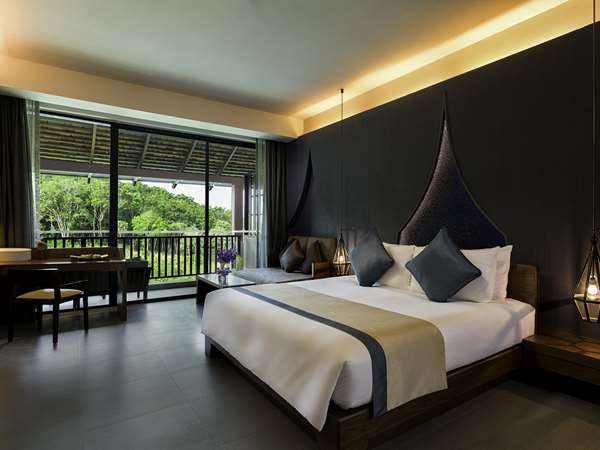 Deluxe Room, Garden View, 1 King Bed & 1 Sofa Bed