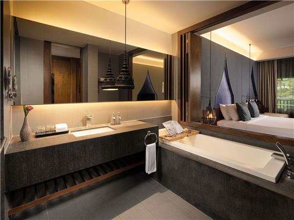 Deluxe Room, Garden View, 1 King Bed & 1 Sofa Bed