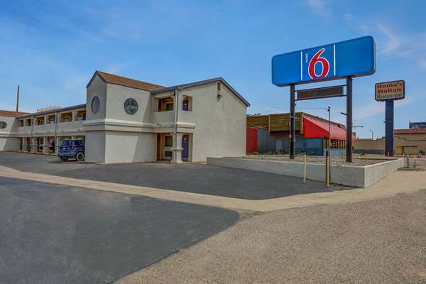 On-Site,Outdoor/Exterior,Exterior View of Building