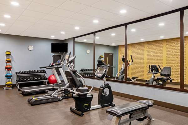 Fitness/ Exercise Room - La Quinta Inn & Suites Gillette - I-90, Exit 126