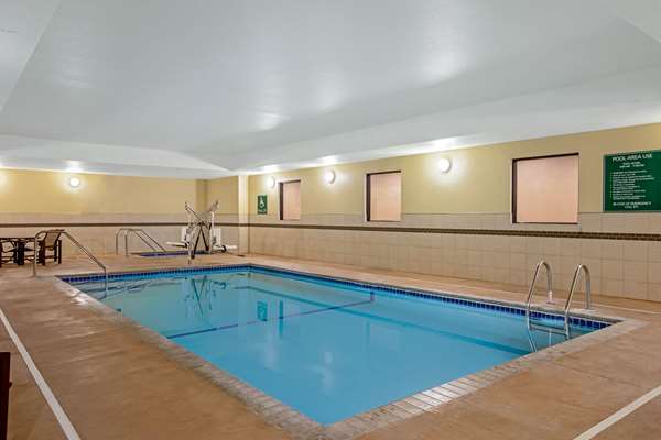 Pool - La Quinta Inn & Suites Gillette - I-90, Exit 126