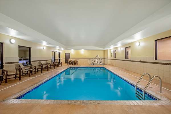 Pool - La Quinta Inn & Suites Gillette - I-90, Exit 126