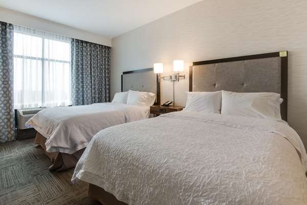  - Hampton Inn White House