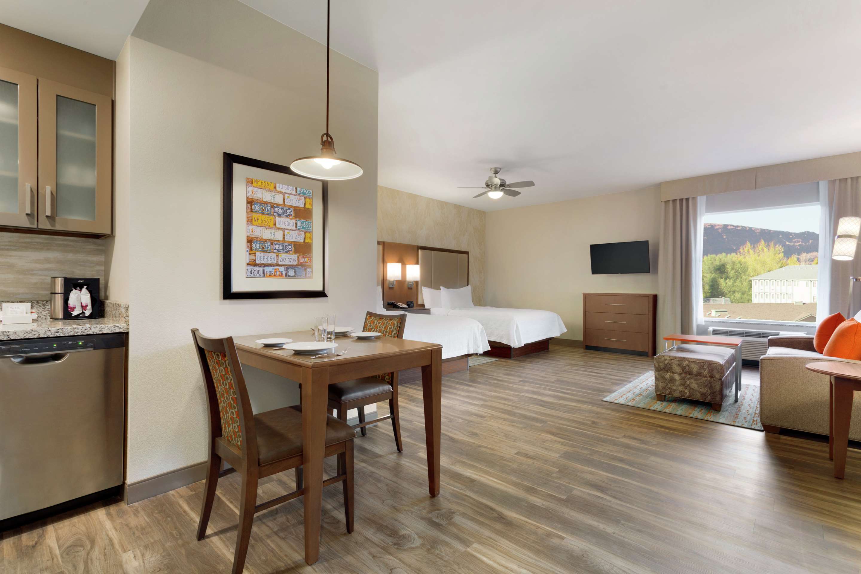 Guest room