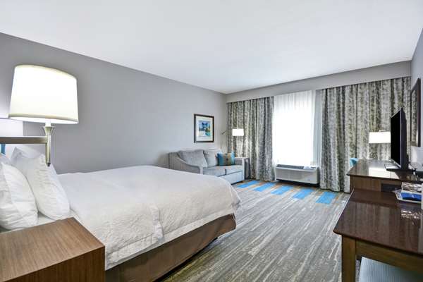  - Hampton Inn Blue Ash - I-71, Exit 15