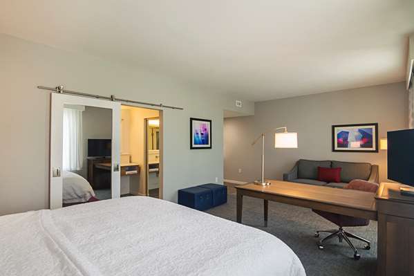  - Hampton Inn & Suites Richardson
