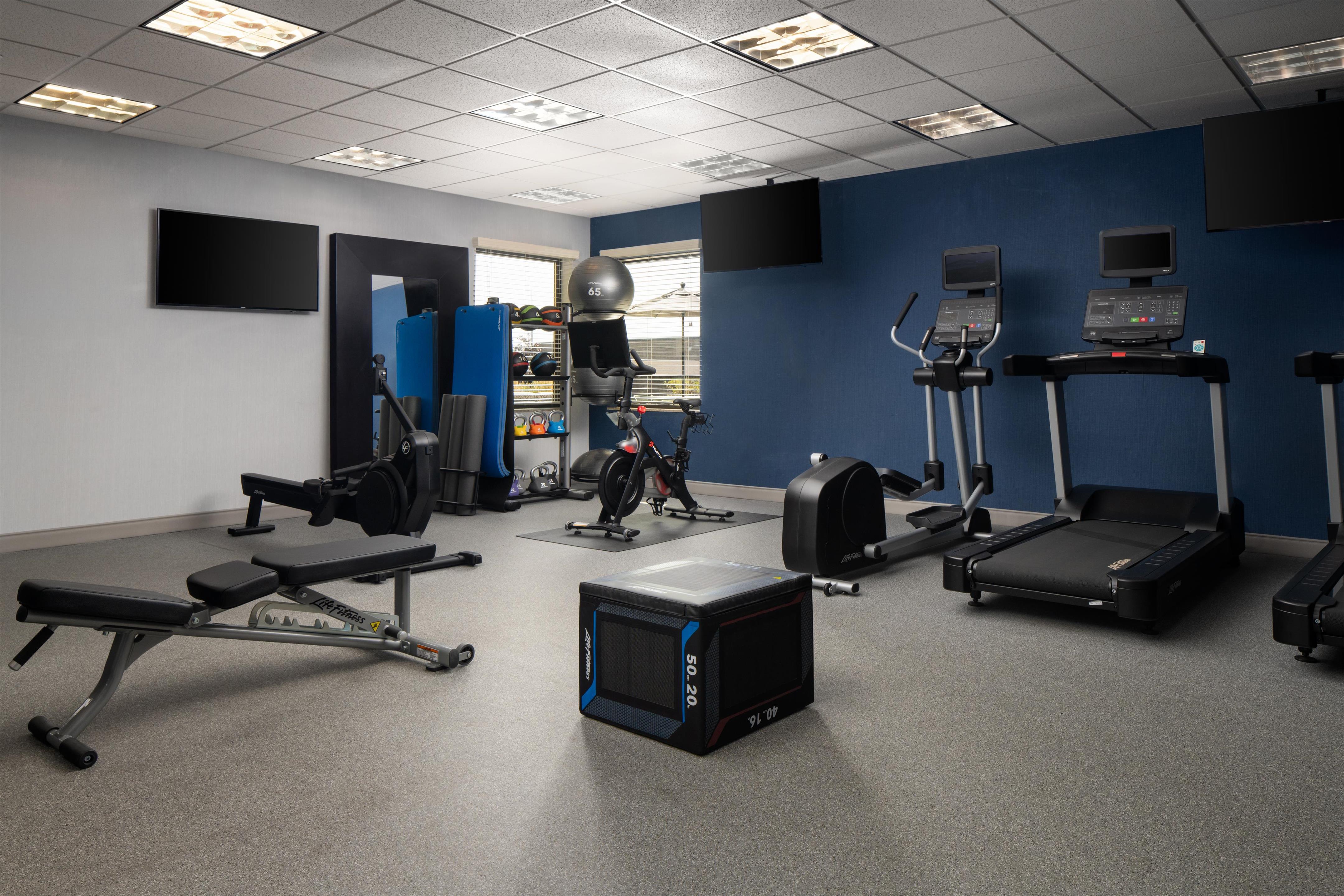 Health club fitness center gym | Hampton Inn & Suites Whitefish