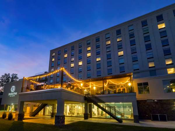 Restaurant - DoubleTree by Hilton Hotel Niagara Falls