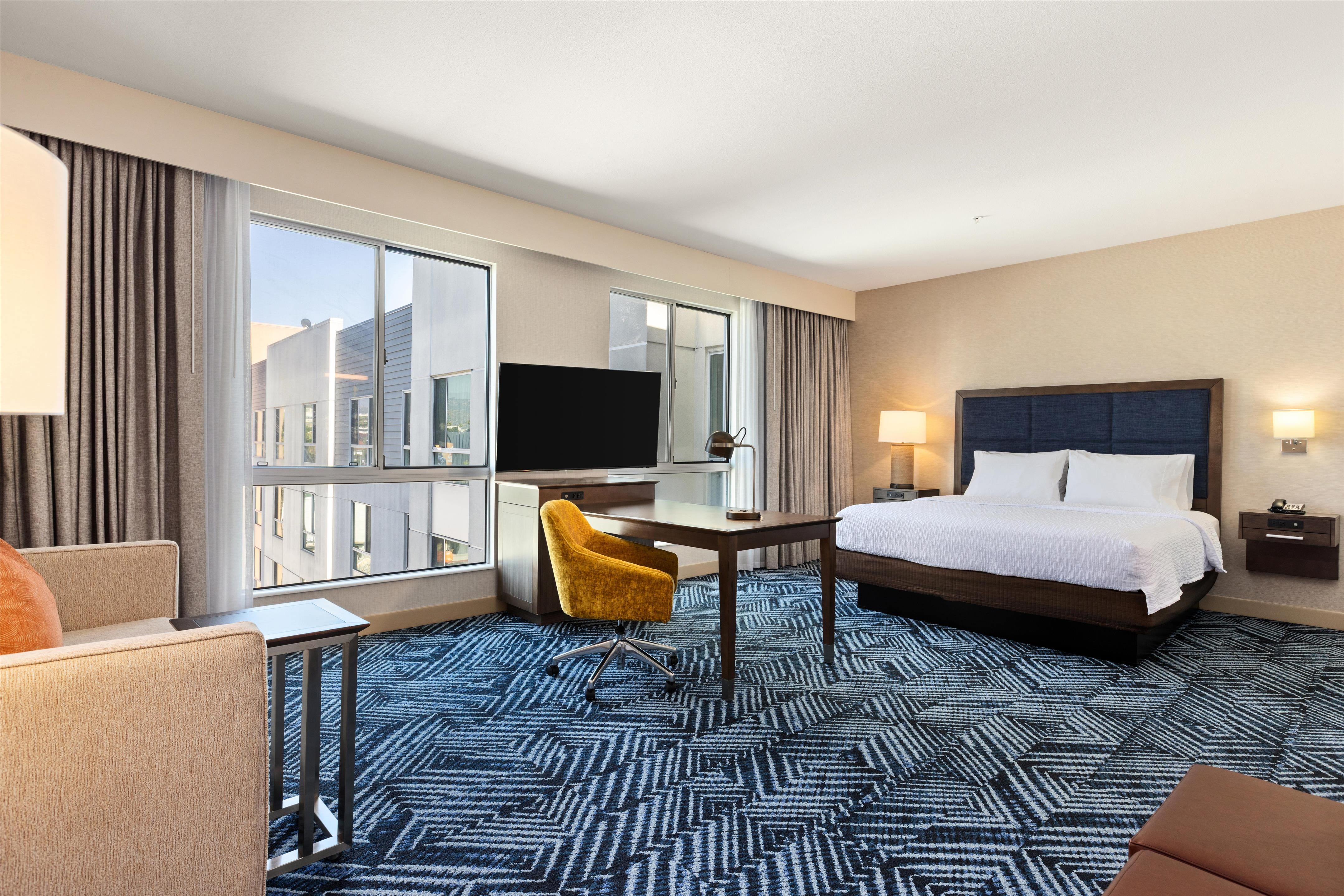 Guest room